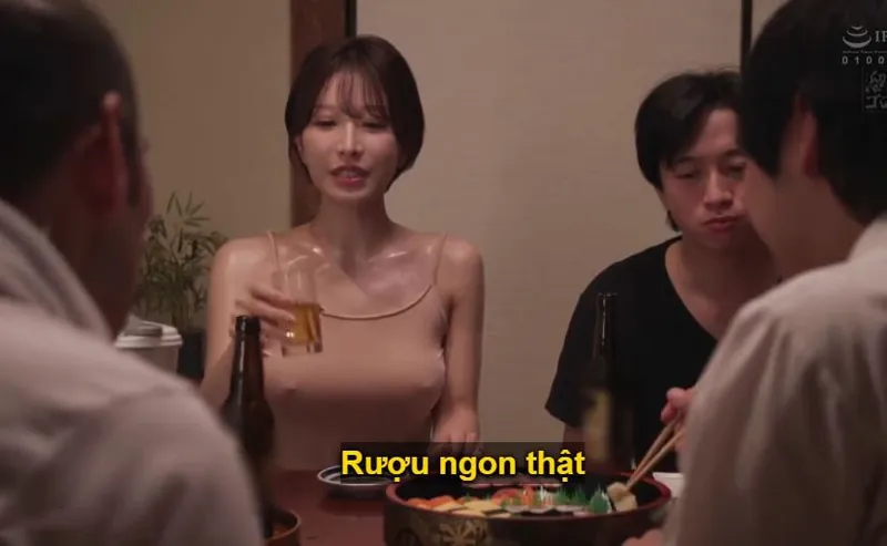 Người vợ gạ nện cả gia đình gã chồng vì ông xã dẫn về quê rồi bỏ bê dâm đãng sml